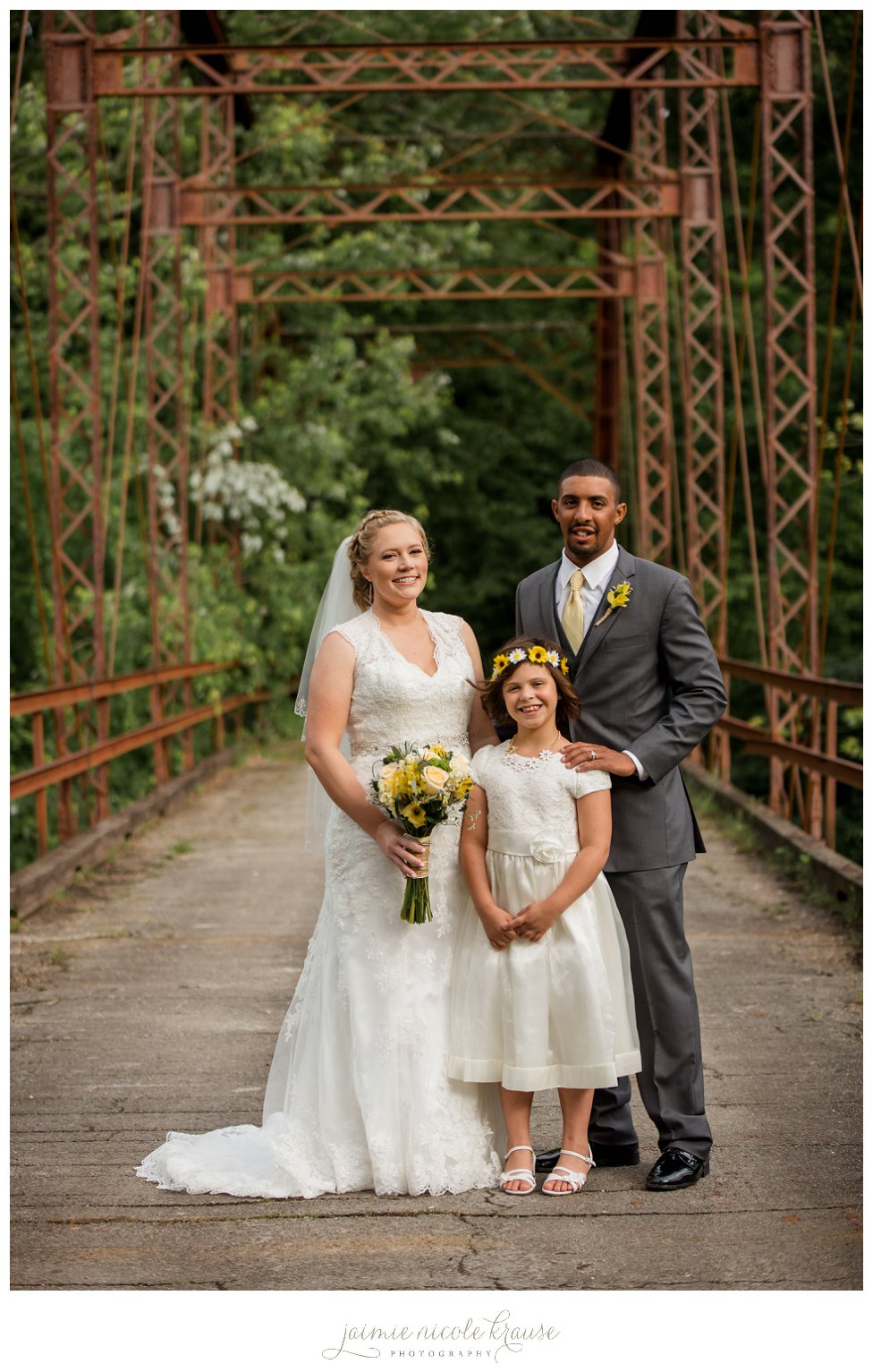 lalumondiere river mill & gardens wedding
