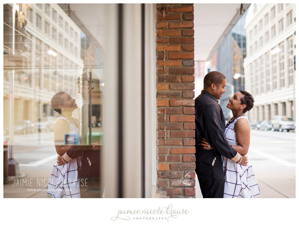 engagment photos downtown stl