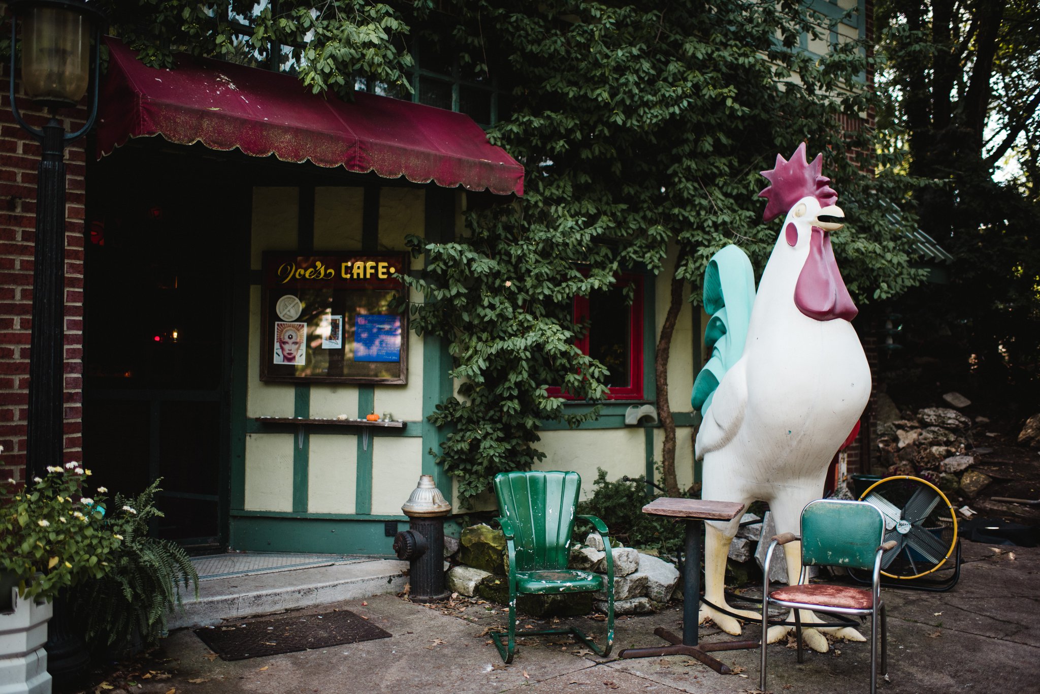 Joes Cafe Engagement Session